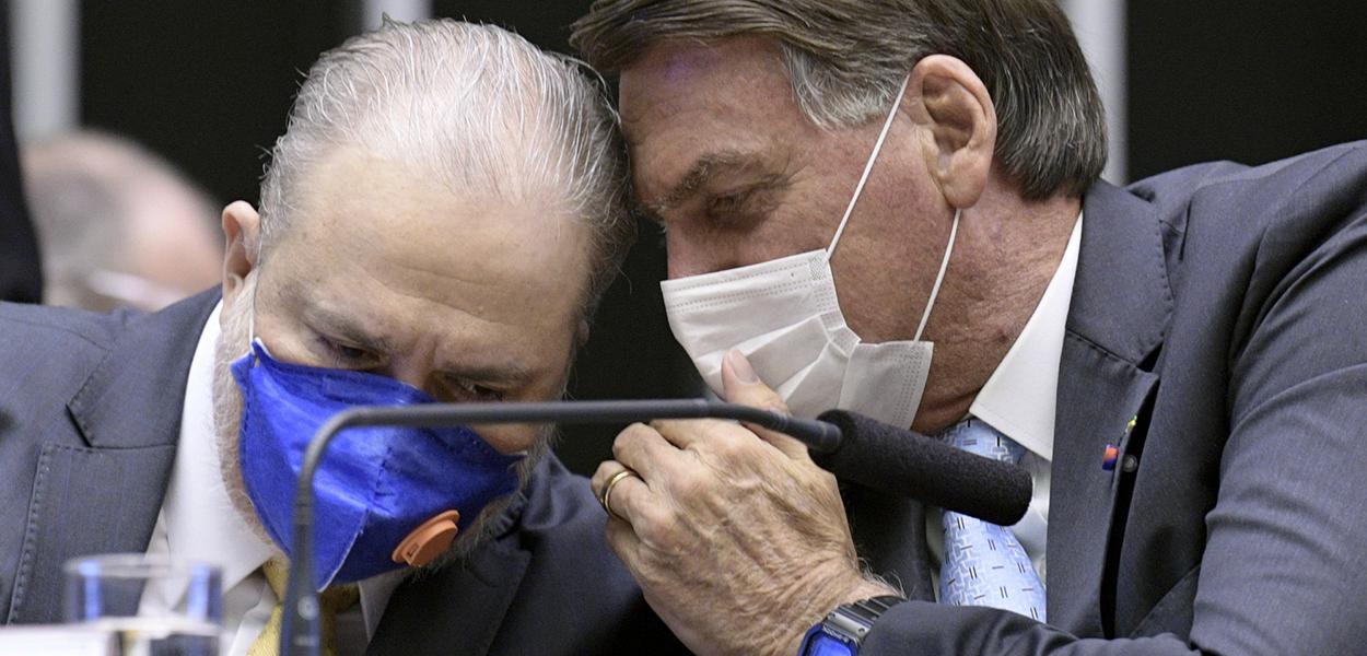 Augusto Aras e Bolsonaro