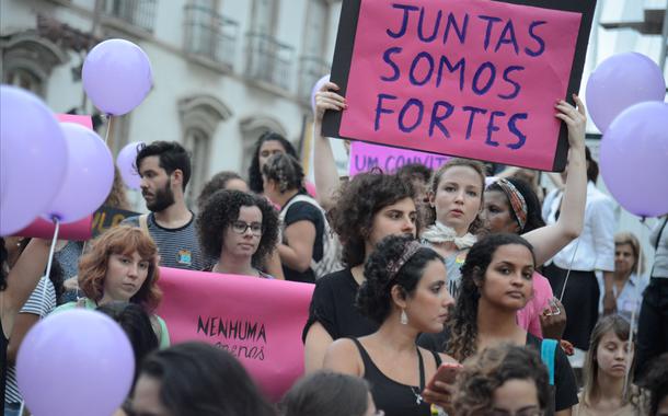 Ato contra a violência de gênero no Rio