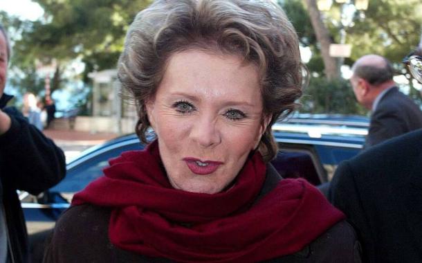 Bilionária Lily Safra foi casada com o banqueiro Edmond Safra, do Banco Safra, de quem herdou fortuna superior a US$ 1,3 bilhão - 22/11/2002