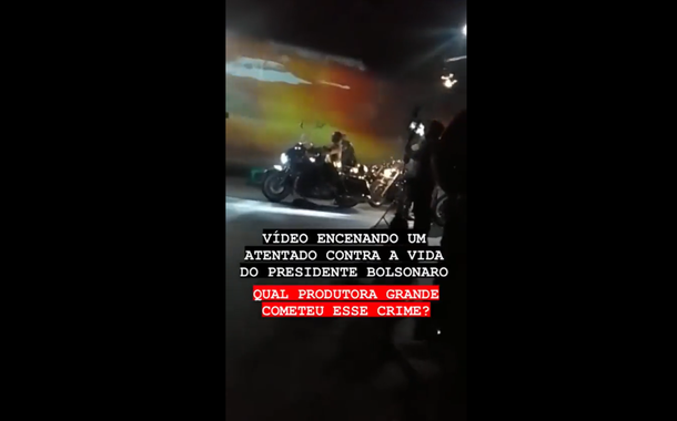 Vídeo simula atentado de Bolsonaro