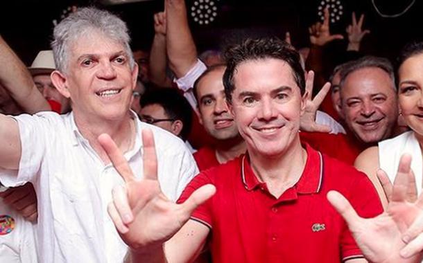 Ricardo Coutinho (à esq., de branco), Veneziano Vital do Rêgo e Maísa Cartaxo