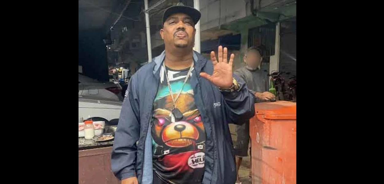 Denis Monteiro Marques, conhecido como Borel