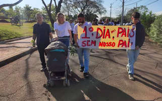 Parentes homenageiam Marcelo Arruda