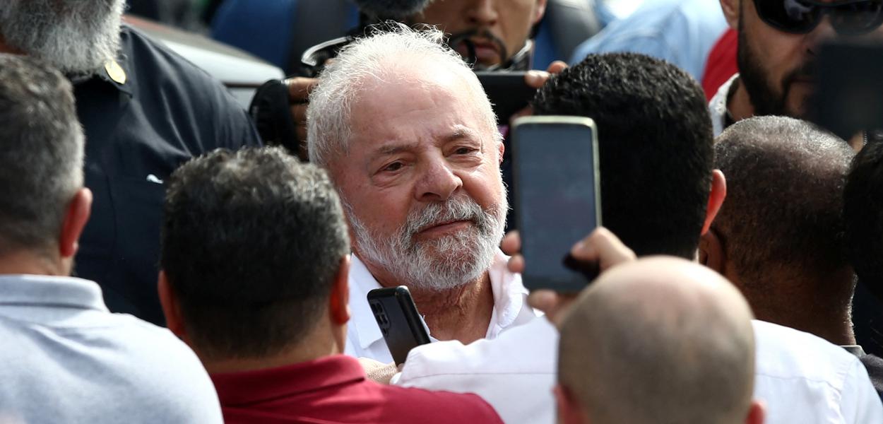 Ex-presidente Luiz Inácio Lula da Silva durante ato de campanha em São Bernardo do Campo (SP)