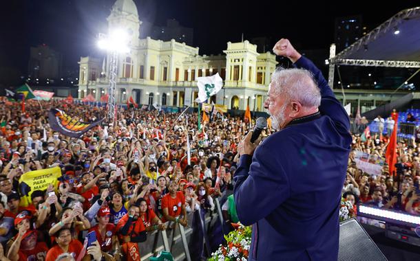 Lula em Ato pela Democracia em BH