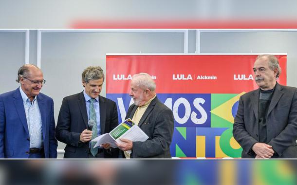 Ex-presidente Luiz Inácio Lula da Silva em evento com o setor da Construção Civil