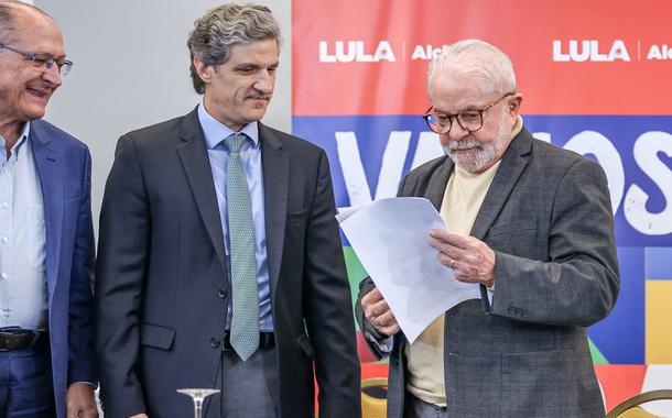 23.08.2022 - Lula a Alckmin discutem retomada do Programa Minha Casa Minha Vida com representantes do setor da Construção Civil, em São Paulo.