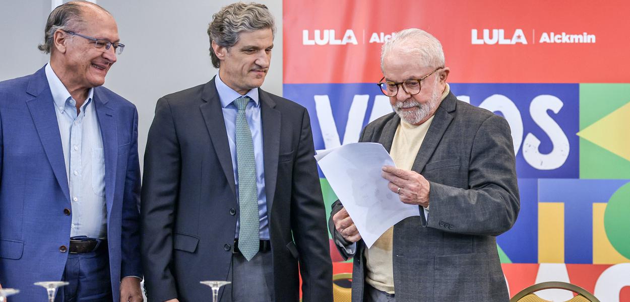 23.08.2022 - Lula a Alckmin discutem retomada do Programa Minha Casa Minha Vida com representantes do setor da Construção Civil, em São Paulo.