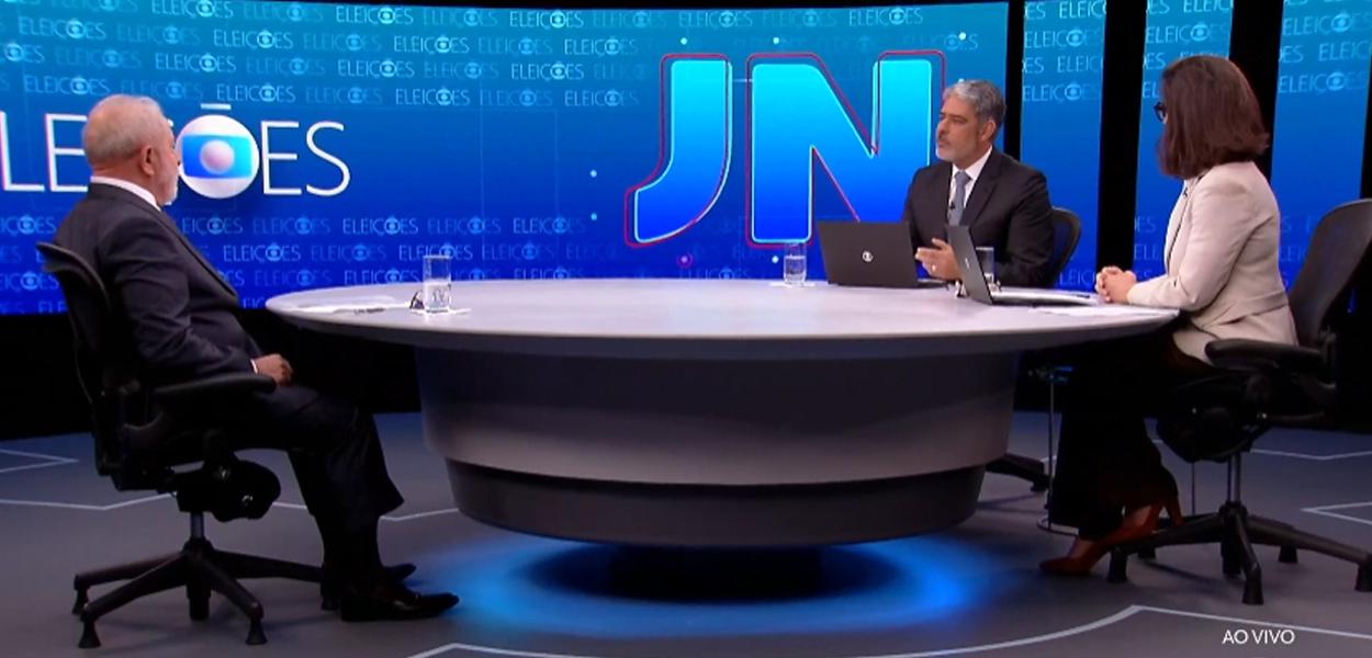 Ex-presidente Luiz Inácio Lula da Silva durante entrevista com os jornalistas William Bonner e Renata Vasconcelos