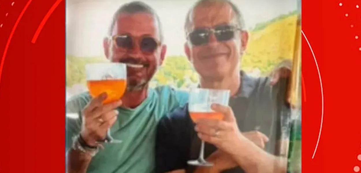 Walter Henri Maximillen Biot (à esq.) e o cônsul da Alemanha Uwe Herbert Hahn