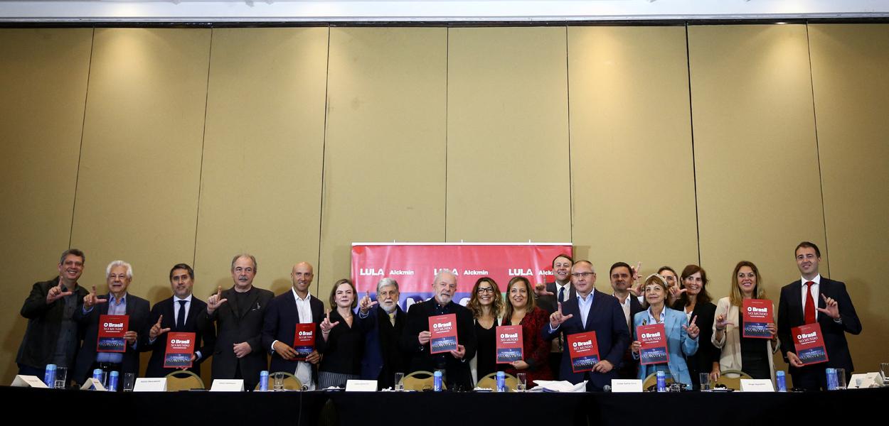 Lula se reúne com integrantes do Parlamento Europeu em São Paulo