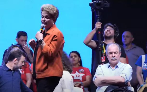 Dilma Rousseff durante evento em Nova Iguaçu (RJ)
