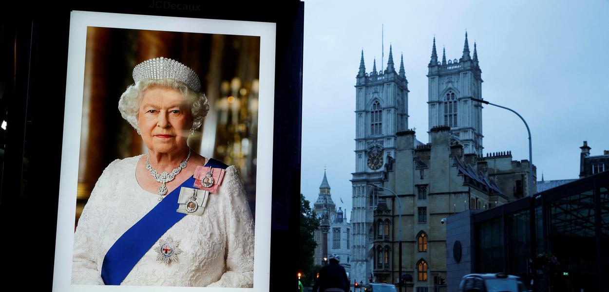 Retrato da rainha Elizabeth em Londres 9/9/2022