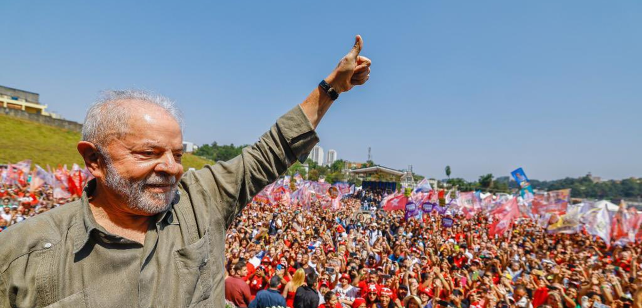 Luiz Inácio Lula da Silva em Taboão da Serra (SP)