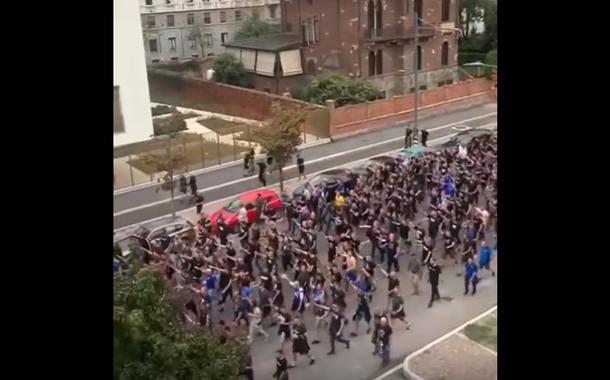 Torcedores do Dinamo Zagreb fazem gesto nazista na Itália antes de jogo da Champions League