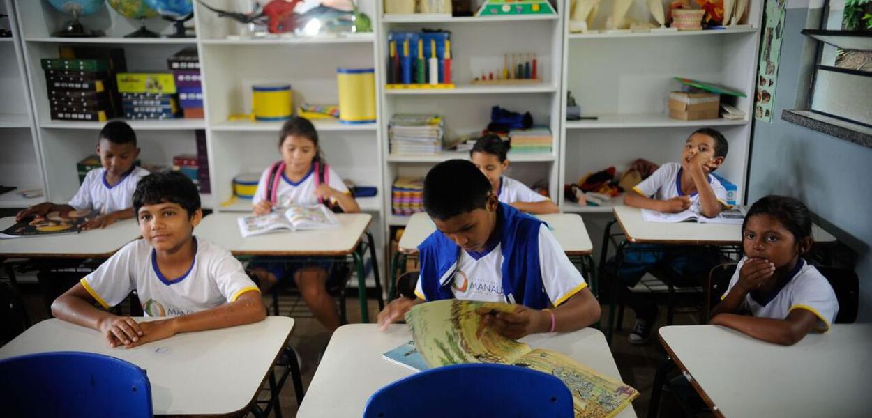 Crianças na escola