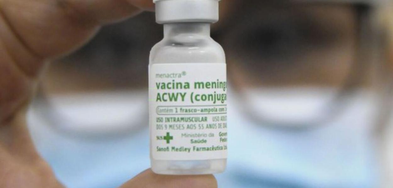 Vacina para meningite