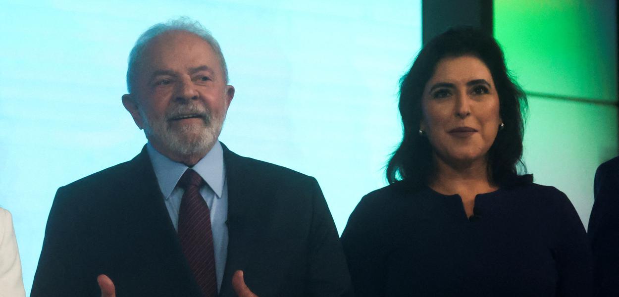 Ex-presidente Luiz Inácio Lula da Silva e senadora Simone Tebet em debate durante campanha presidencial 29/09/2022