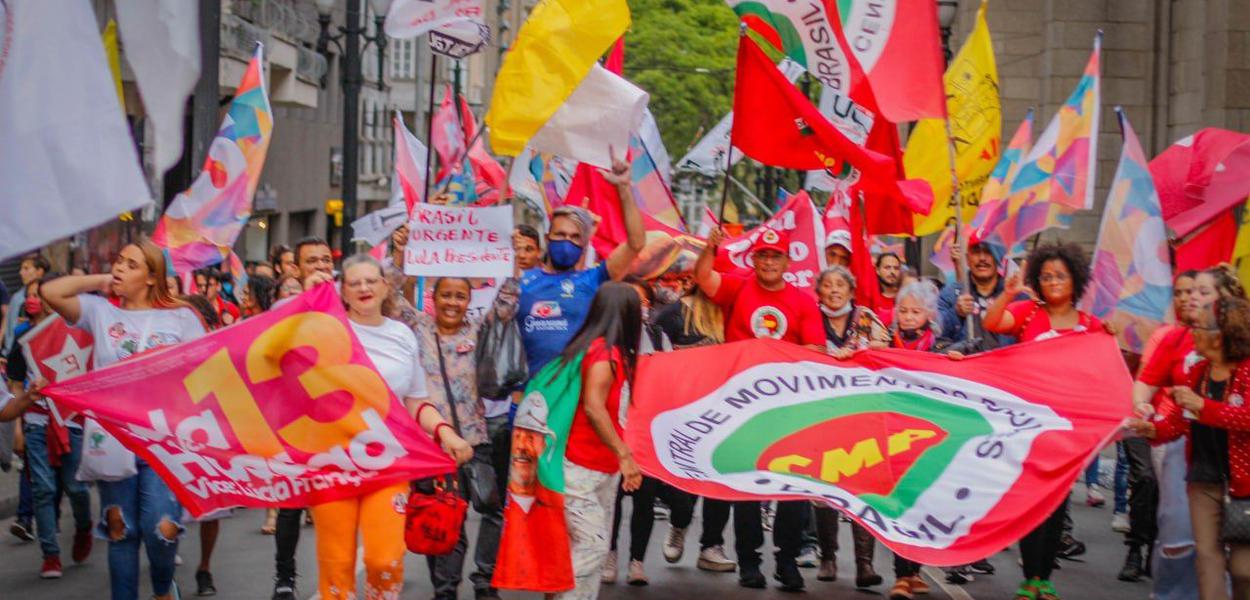 Mobilização popular da esquerda