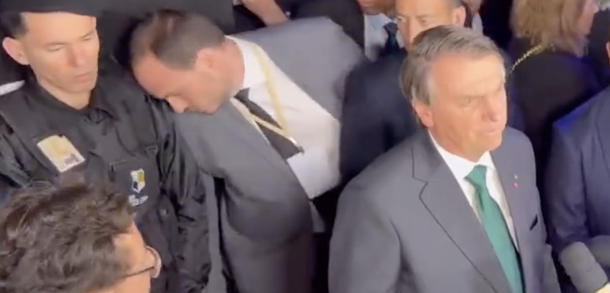 Carlos Bolsonaro no debate da Band