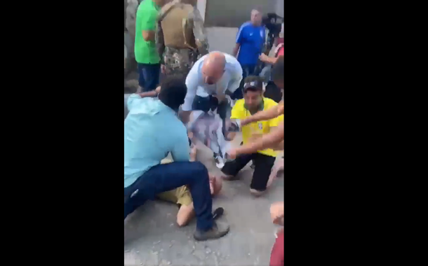 Cinegrafista da Globo é agredido em frente à casa de Roberto Jefferson