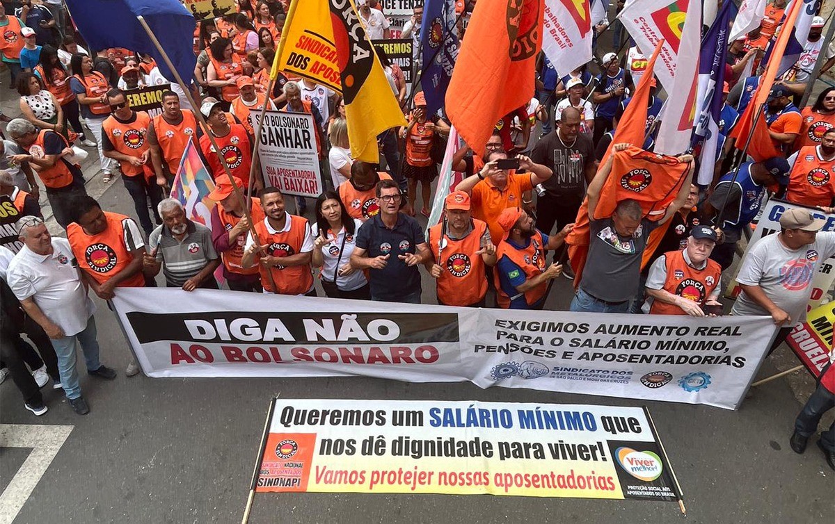 Passeata percorreu ruas do centro de São Paulo