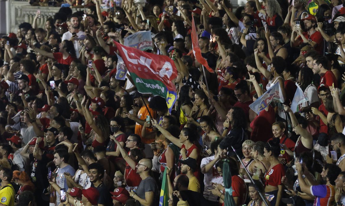 Festa dos eleitores de Lula