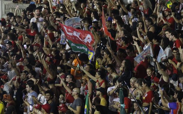 Festa dos eleitores de Lula