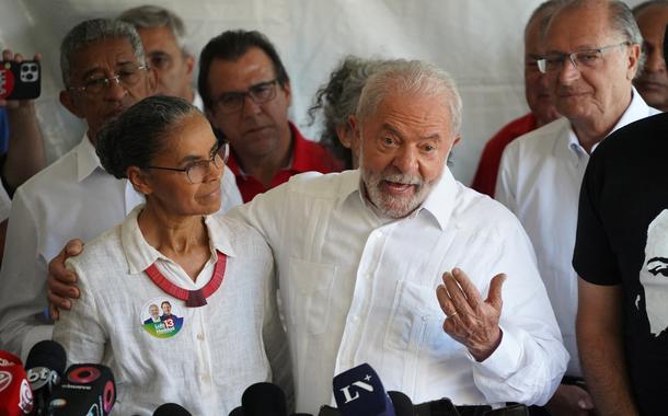 Lula dá entrevista coletiva ao lado de Marina em São Bernardo do Campo, na Grande São Paulo - 30/10/2022