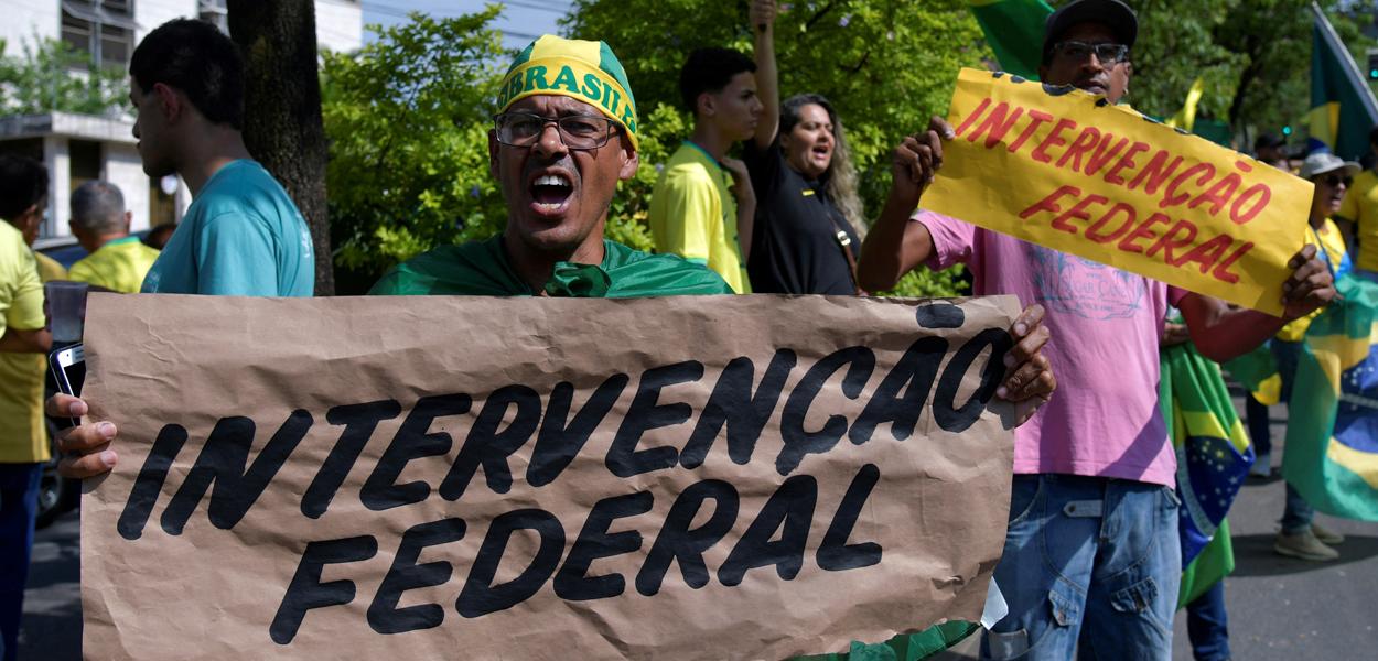 Apoiadores do presidente Jair Bolsonaro em Belo Horizonte 01/11/2021