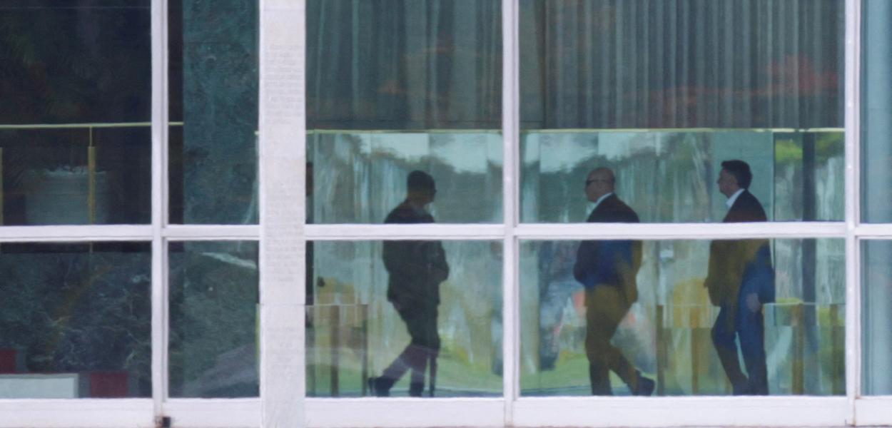 Jair Bolsonaro dentro do Palácio da Alvorada - 31/10/2022