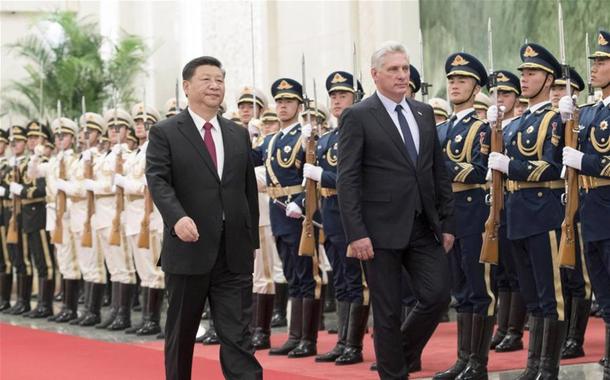 Xi Jinping e Díaz-Canel, quando da visita do Presidente cubano à China em 2020