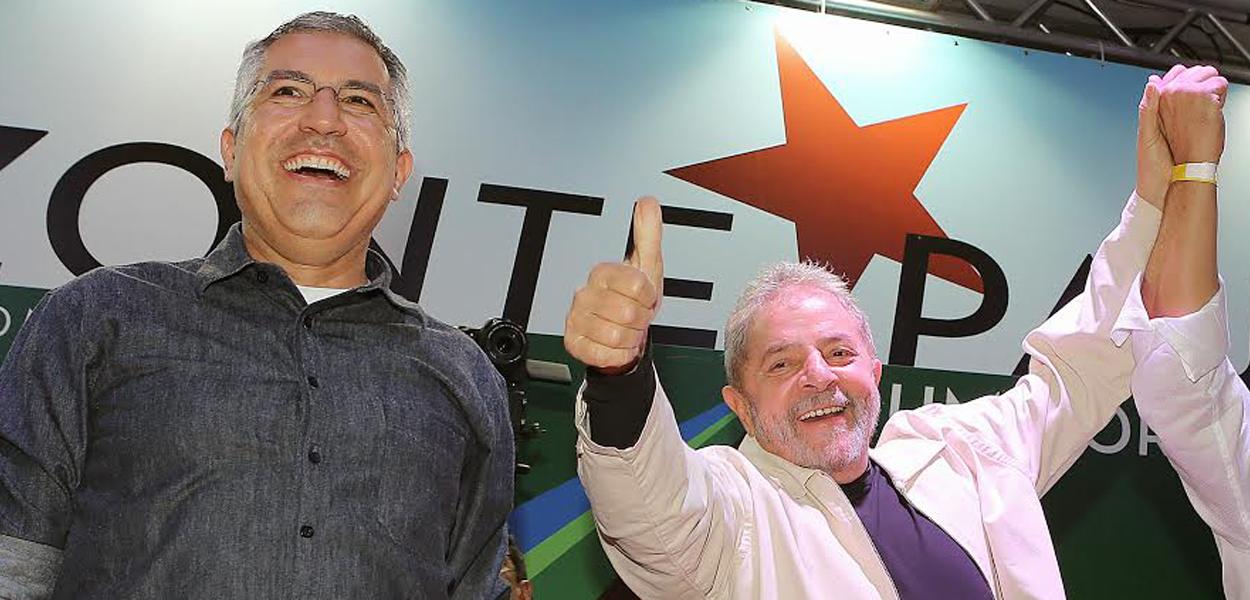 Alexandre Padilha (à esq.) e Luiz Inácio Lula da Silva