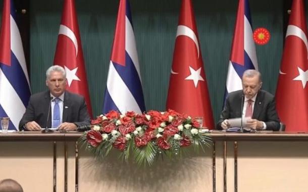 Díaz-Canel, presidente de Cuba, e Erdogan, da Turquia