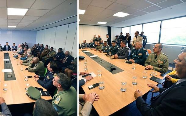 Flávio Dino com comandantes da PM