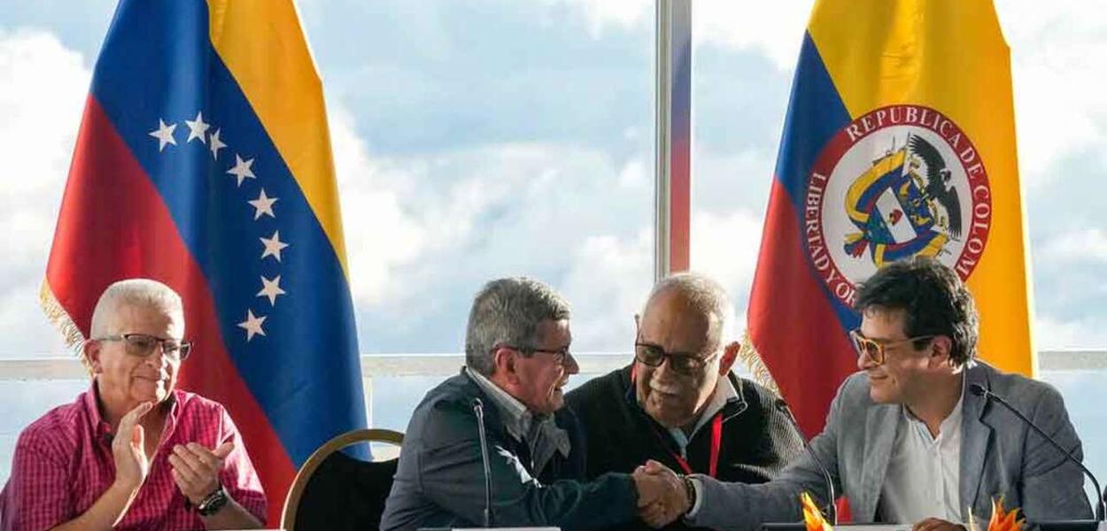 Mesa de diálogo pela paz na Colômbia se realiza na Venezuela