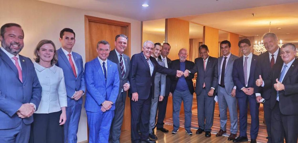 Encontro do presidente eleito Luiz Inácio Lula da Silva com parlamentares do PSD em Brasília (DF)