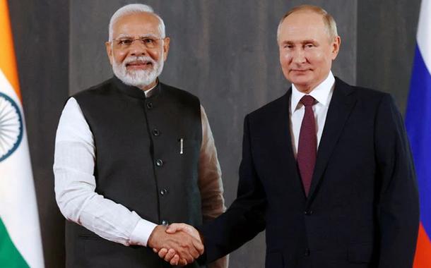 Narendra Modi e Vladimir Putin