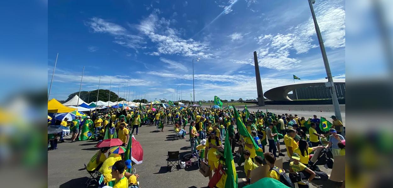 Atos de bolsonaristas perto do Quartel-General do Exército, no Distrito Federal