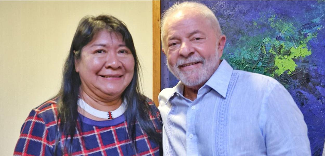 Joenia Wapichana e Luiz Inácio Lula da Silva