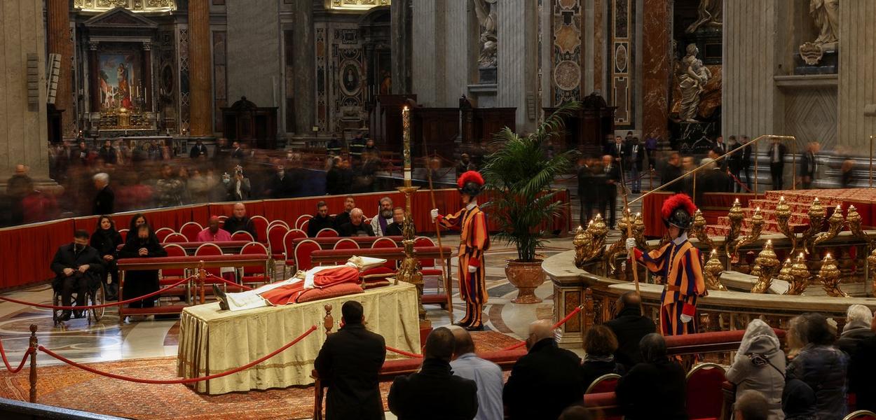 Velório do papa emérito Bento 16 (2/1/2023)