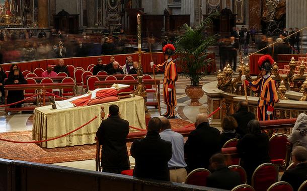 Velório do papa emérito Bento