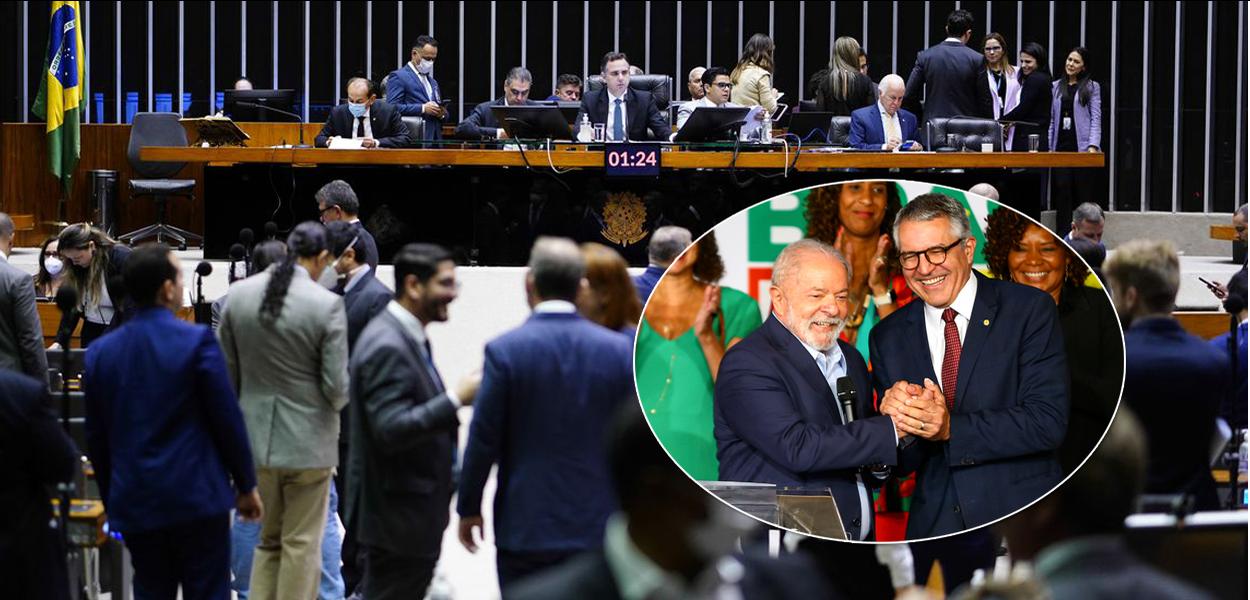 Parte interna da Câmara dos Deputados, Luiz Inácio Lula da Silva (barba branca, no círculo) e Alexandre Padilha