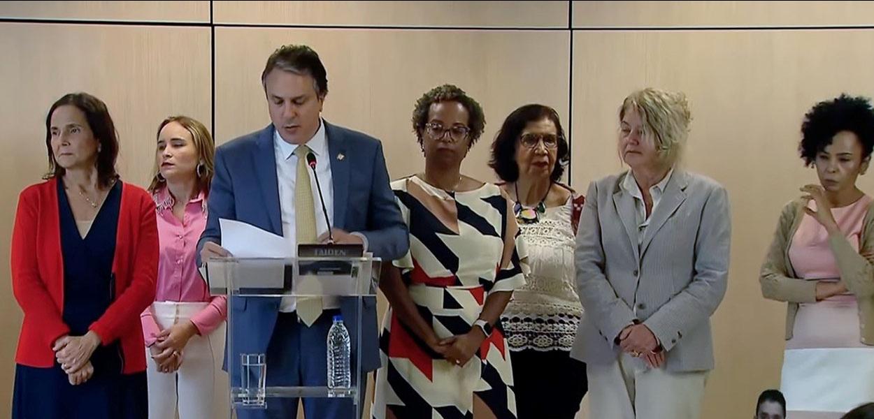 Ministro Camilo Santana apresenta nova equipe do MEC