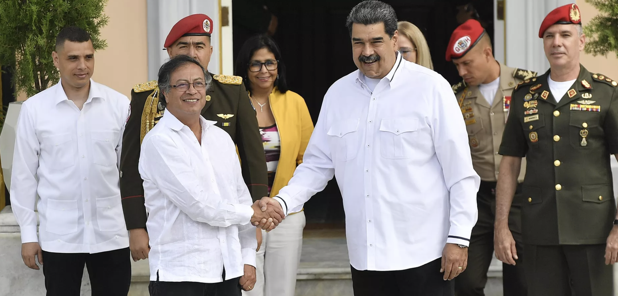 Gustavo Petro e Nicolas Maduro