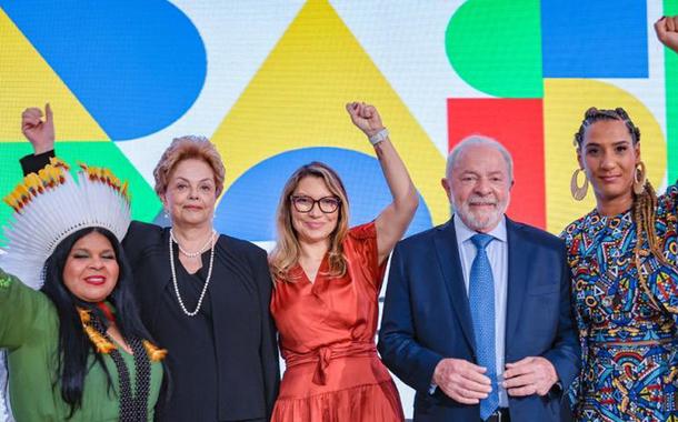 Sonia Guajajara, Dilma Rousseff, Janja, Lula e Anielle Franco