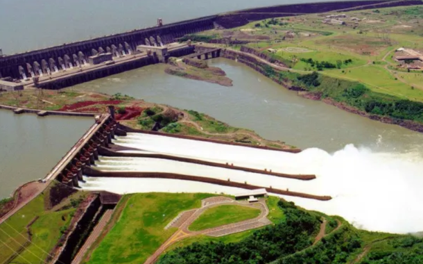 Visão geral da hidrelétrica de Itaipu