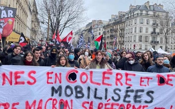 Manifestantes protestam em Paris contra o projeto de reforma de Macron - 19.01.2023