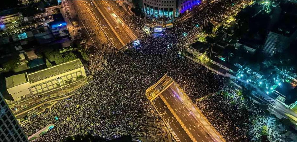 Manifestantes protestam em Tel Aviv em defesa dos palestinos - 21.01.23