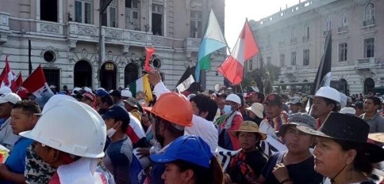 Manifestação em Lima , 26/01/2023
